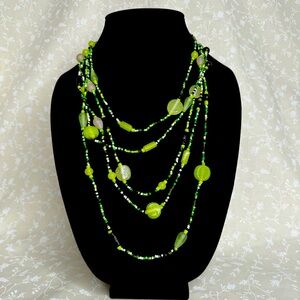 Neon Green Necklace Glows with UV Light